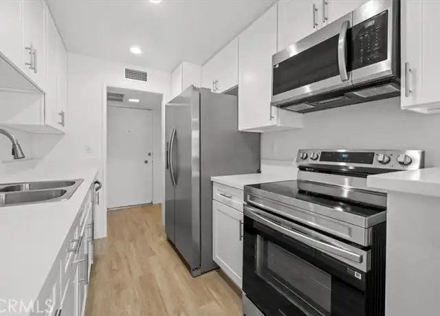 Property at 647 Orange Grove Ave #302, South Pasadena, CA, 91030, 2 beds, 2 baths, [object Object]