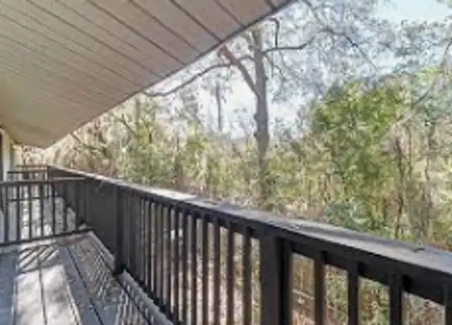 Property at 412 SW 69th St, Gainesville, FL, 32607, 2 beds, 2 baths, [object Object]