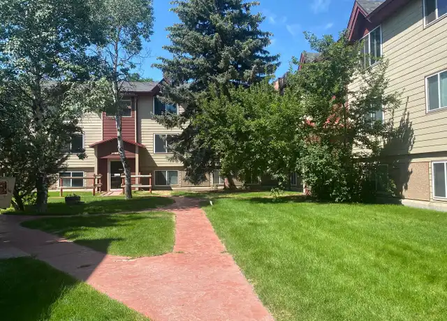 Property at Oakwood Apartments - 1621 W College St, Bozeman, MT, 59715, 2 beds, 1 bath, [object Object]