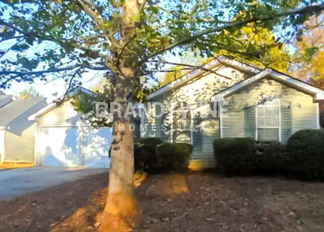 Property at 4079 Waldrop Hills Dr, Decatur, GA, 30034, 3 beds, 2 baths, [object Object]