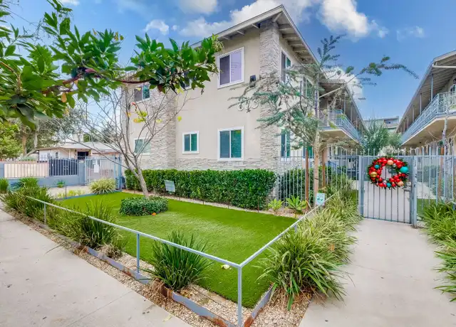 Property at 633 W Hyde Park Blvd #12, Inglewood, CA, 90302, 2 beds, 1 bath, [object Object]