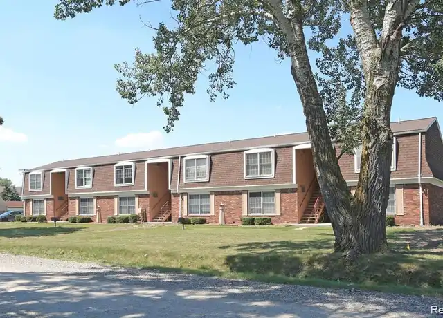 Property at 39499 Muffatt St, Harrison Twp, MI, 48045, 1 bed, 1 bath, [object Object]