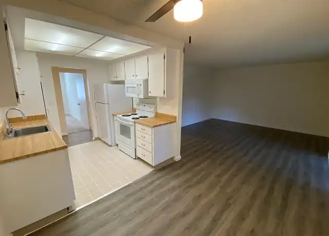 Property at Shadow Creek - 22120 Center St, Castro Valley, CA, 94546, 2 beds, 2 baths, [object Object]