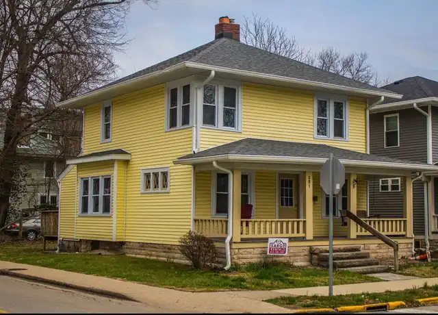 Property at 601 E University St, Bloomington, IN, 47401, 3 beds, 2 baths, [object Object]