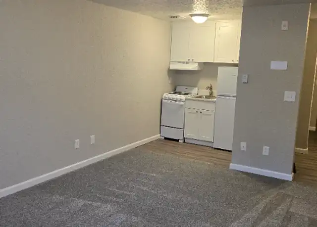 Property at 1625 Kent Des Moines Rd Unit 32, Des Moines, WA, 98198, 0 beds, 1 bath, [object Object]