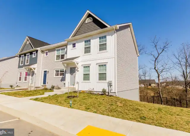 Property at 103 Perfecta Pl, Martinsburg, WV, 25404, 1 bed, 1 bath, [object Object]