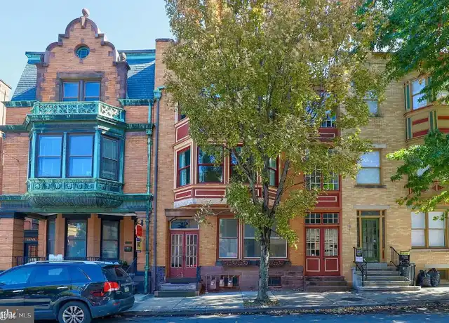 Property at 35 N Queen St Unit 3, York, PA, 17403, 2 beds, 1 bath, [object Object]