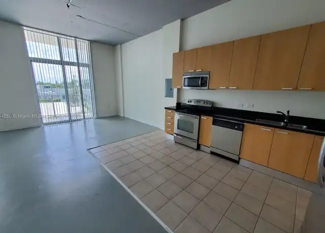 Property at 2100 Van Buren St #305, Hollywood, FL, 33020, 1 bed, 1 bath, [object Object]