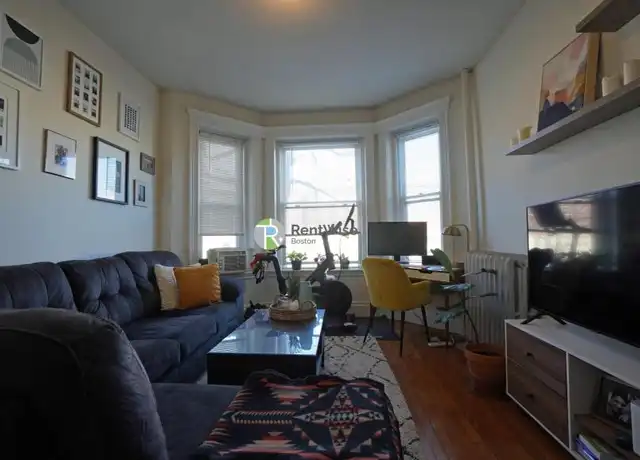 Property at 1298 Commonwealth Ave, Boston, MA, 02134, 1 bed, 1 bath, [object Object]