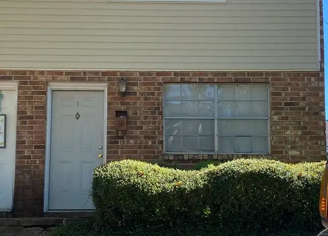 Property at 2502 Redwood Ct Unit 1, Albany, GA, 31707, 2 beds, 1.5 baths, [object Object]