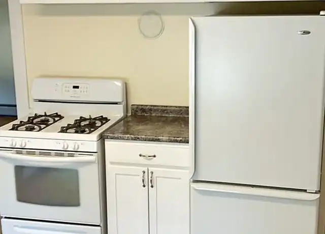 Property at 12 Colonial St Unit 2, Waterville, ME, 04901, 2 beds, 1 bath, [object Object]