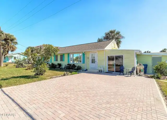 Property at 122 Esmeralda Ave, Daytona Beach, FL, 32118, 3 beds, 1 bath, [object Object]