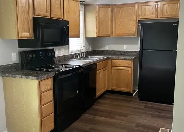 Property at 201 Mohican Ln Unit 673-CRAN RENO, Mt Hope, WV, 25880, 2 beds, 1.5 baths, [object Object]