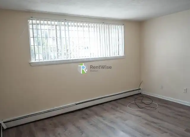 Property at 88 Gardner St Unit 4B, Allston, MA, 02134, 2 beds, 1 bath, [object Object]
