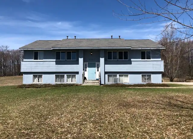 Property at 3363 Mahoney Dr, Traverse City, MI, 49696, 1 bed, 1 bath, [object Object]