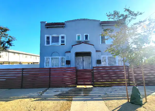 Property at 3536 W 60th St Unit 3536, Los Angeles, CA, 90043, 2 beds, 1 bath, [object Object]