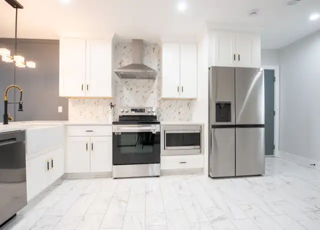 Property at 191 W All Saints St Unit 8, Frederick, MD, 21701, 2 beds, 1 bath, [object Object]