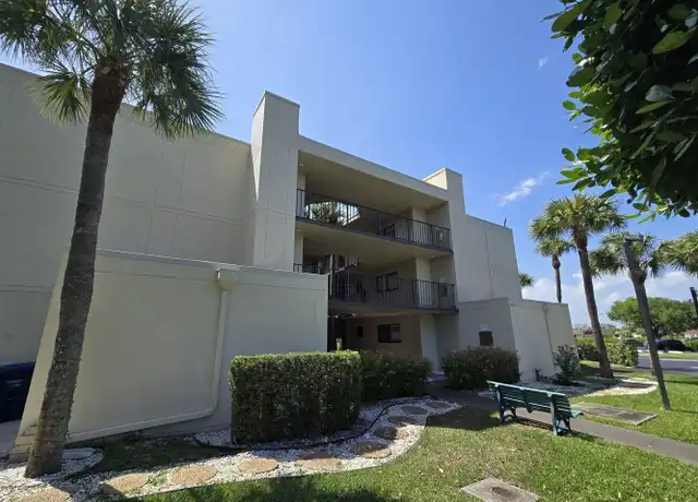 Property at 5130 Las Verdes Cir #324, Delray Beach, FL, 33484, 2 beds, 2 baths, [object Object]