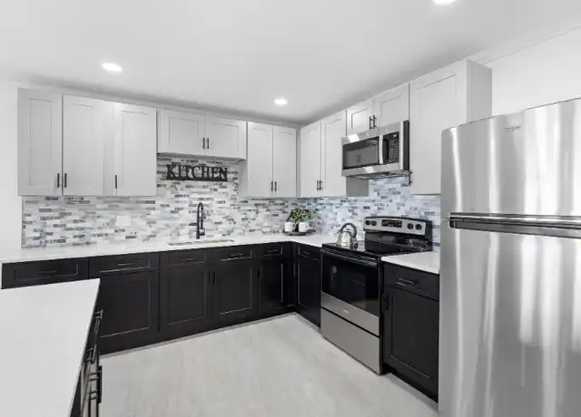 Property at 1824 Lake St Unit 2, Oviedo, FL, 32765, 3 beds, 2 baths, [object Object]