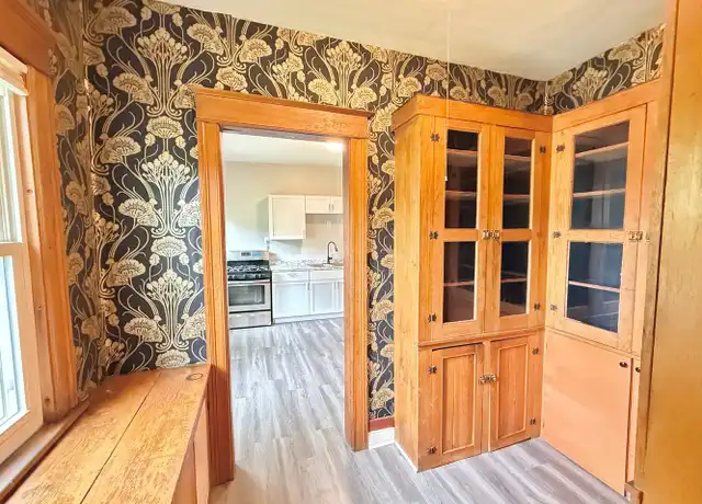 Property at 186 Warwick Ave, Rochester, NY, 14611, 4 beds, 1 bath, [object Object]