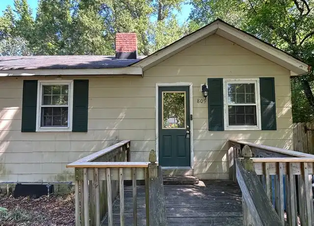 Property at 827 15th Half St Unit Single Family House 809, Virginia Beach, VA, 23451, 2 beds, 1 bath, [object Object]