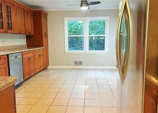 Property at 1645 Bill Murdock Rd, Marietta, GA, 30062, 4 beds, 2.5 baths, [object Object]