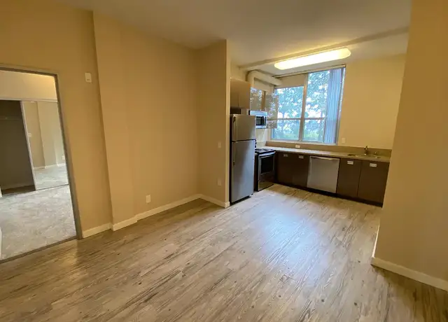 Photo of 25400 Carlos Bee Blvd, Hayward, CA 94542