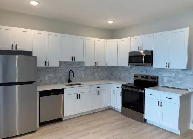 Property at 6909 Ludlow St Unit 10, Upper Darby Township, PA, 19082, 1 bed, 1 bath, [object Object]