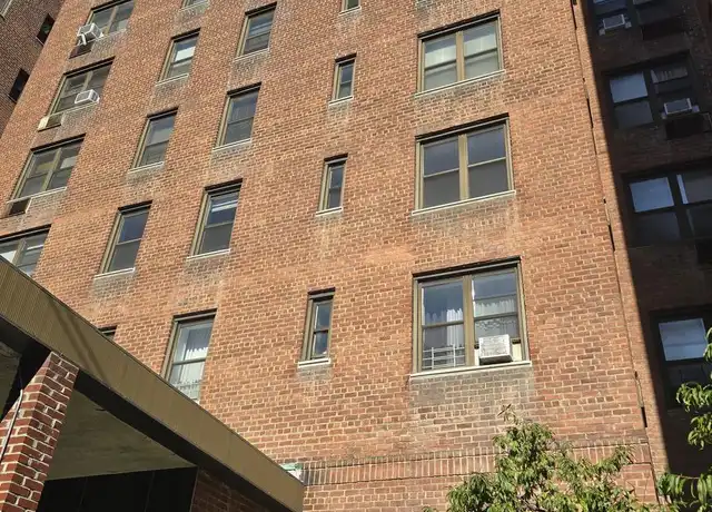 Property at 277 Bronx River Rd Unit 2G, Yonkers, NY, 10704, 1 bed, 1 bath, [object Object]