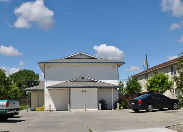 Property at 1824 W Crouse St #1, Moses Lake, WA, 98837, 2 beds, 1 bath, [object Object]