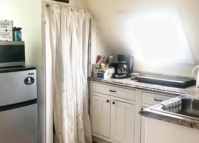 Property at 106 Byron St, East Boston, MA, 02128, 1 bed, 1 bath, [object Object]