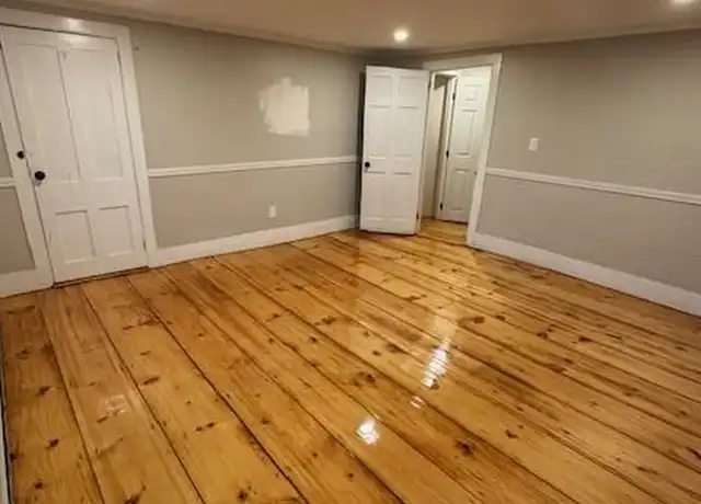 Property at 368 N Elm St Unit 2, West Bridgewater, MA, 02379, 2 beds, 1 bath, [object Object]