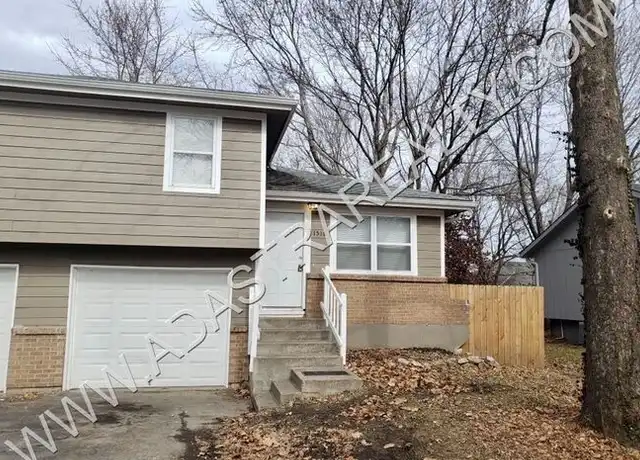Property at 1510 E Elizabeth St, Olathe, KS, 66061, 3 beds, 1 bath, [object Object]