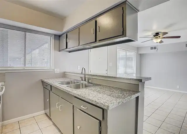 Property at 1660 Richmond Ave Unit 11, Houston, TX, 77006, 1 bed, 1 bath, [object Object]