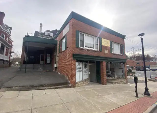 Property at 54 High St Unit 1, Morgantown, WV, 26501, 2 beds, 1 bath, [object Object]