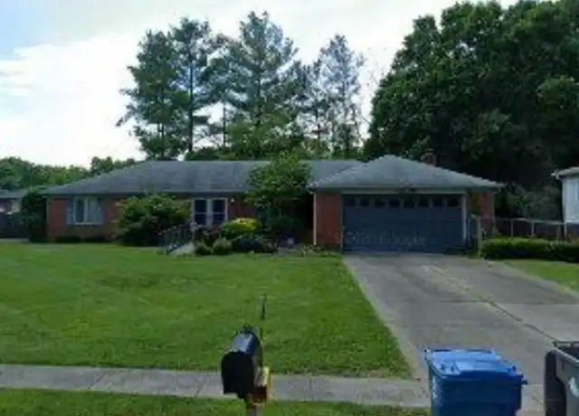 Property at 6110 Munsee Ln, Indianapolis, IN, 46228, 3 beds, 2.5 baths, [object Object]
