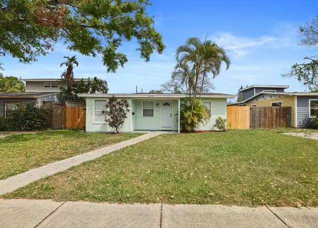 Property at 4635 20th Ave S, St Petersburg, FL, 33711, 3 beds, 1 bath, [object Object]