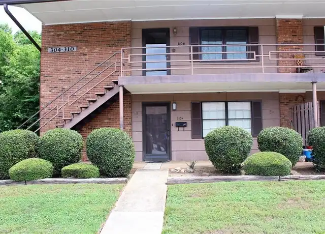 Property at 310 S Cherry St Unit A, Kernersville, NC, 27284, 2 beds, 1.5 baths, [object Object]