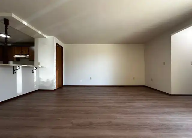 Property at 1750 Eldorado Dr Unit 13, Green Bay, WI, 54302, 1 bed, 1 bath, [object Object]