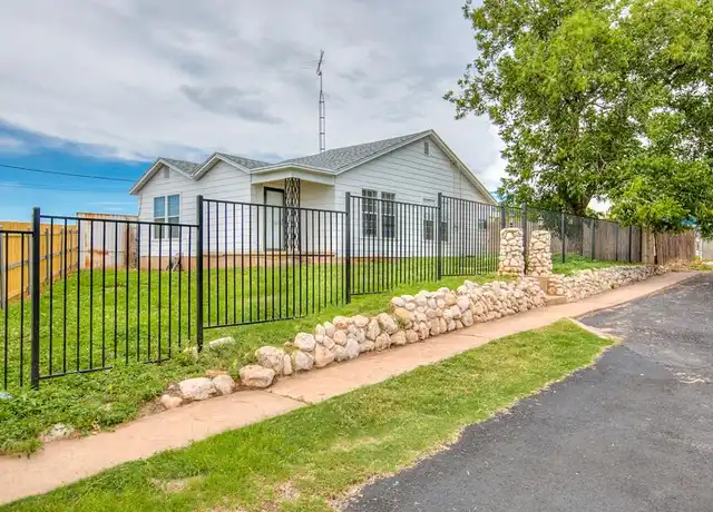 Property at 4052 Arden Rd, San Angelo, TX, 76901, 3 beds, 2 baths, [object Object]