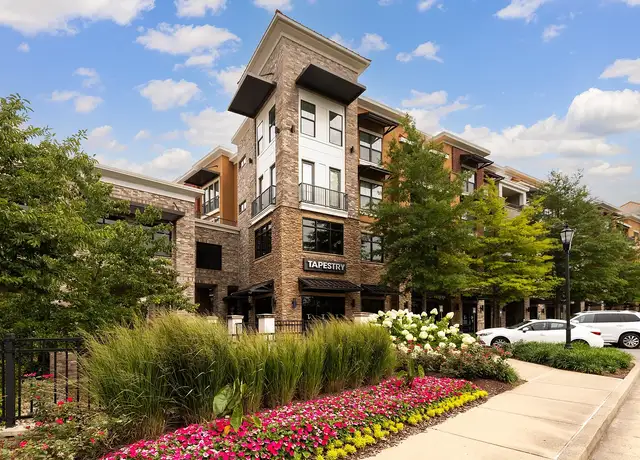 Photo of 400 Centerview Dr, Brentwood, TN 37027