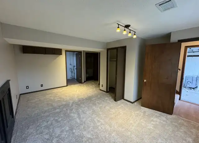 Property at 1438 Frank Dr, Wooster, OH, 44691, 3 beds, 1.5 baths, [object Object]