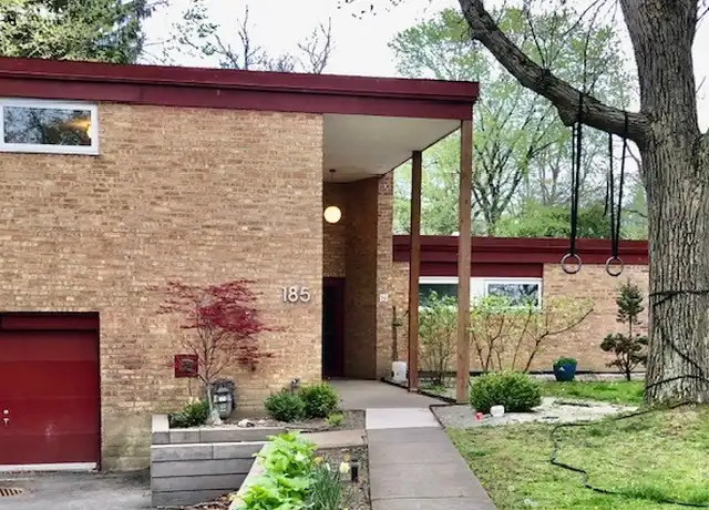 Property at 185 Lakeside Pl, Highland Park, IL, 60035, 4 beds, 2.5 baths, [object Object]