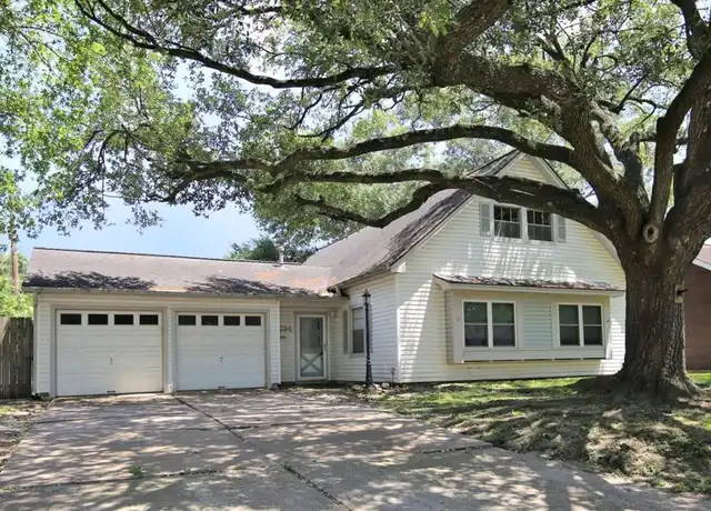 Property at 9634 Bundy Ln, Houston, TX, 77080, 4 beds, 2 baths, [object Object]