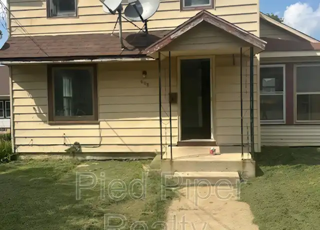 Property at 608 E Empire St, Freeport, IL, 61032, 3 beds, 1 bath, [object Object]