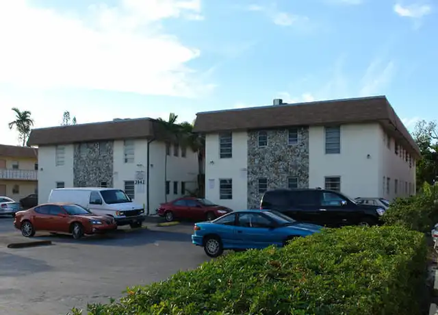 Property at 2842 Fillmore St #5, Hollywood, FL, 33020, 1 bed, 1 bath, [object Object]