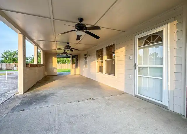 Property at 3709 Joe Dr, Pearland, TX, 77584, 5 beds, 3.5 baths, [object Object]