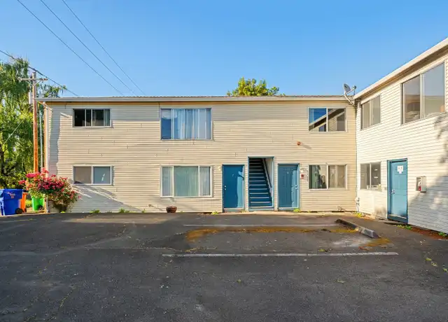Property at 9512 N Oswego Ave Unit 4, Portland, OR, 97203, 2 beds, 1 bath, [object Object]