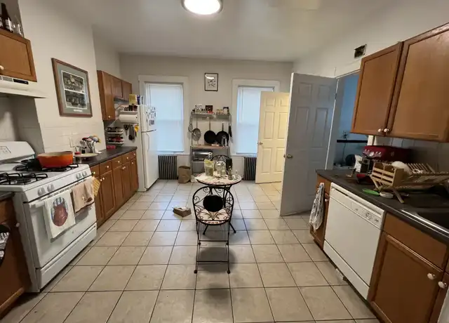 Property at 25 Pratt St Unit 1, Boston, MA, 02134, 1 bed, 1 bath, [object Object]
