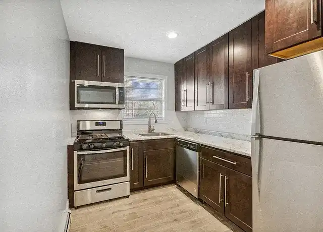 Property at 314 Oakwood Ave, Orange, NJ, 07050, 1 bed, 1 bath, [object Object]